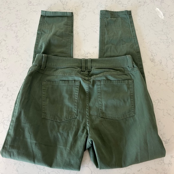 L.L Bean Pants - Picture 9 of 9